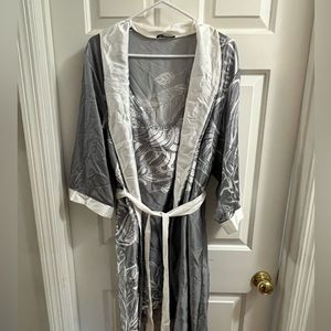 Nightgown with robe
